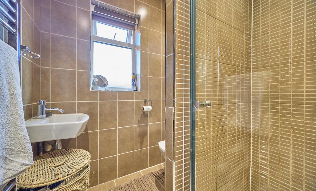 En Suite Shower Room