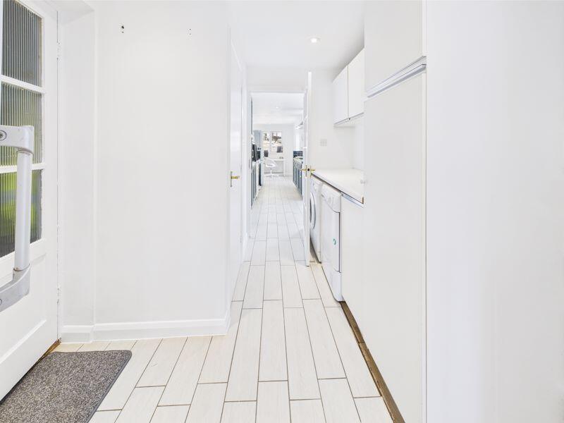 UTILITY / INNER HALLWAY