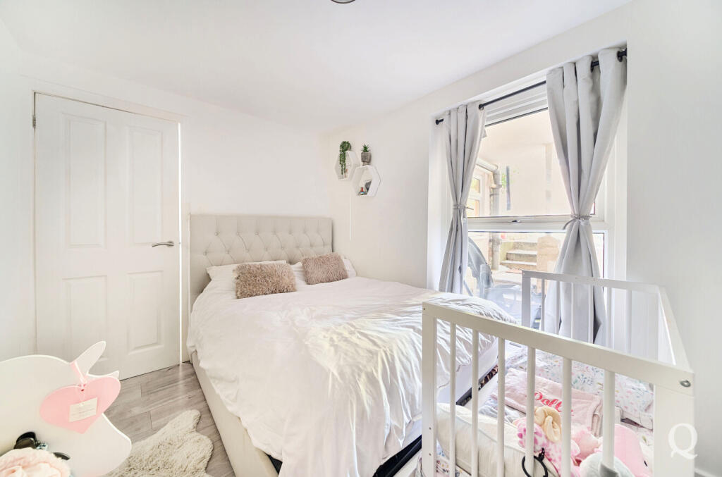 73484dd7-3825-4ff...