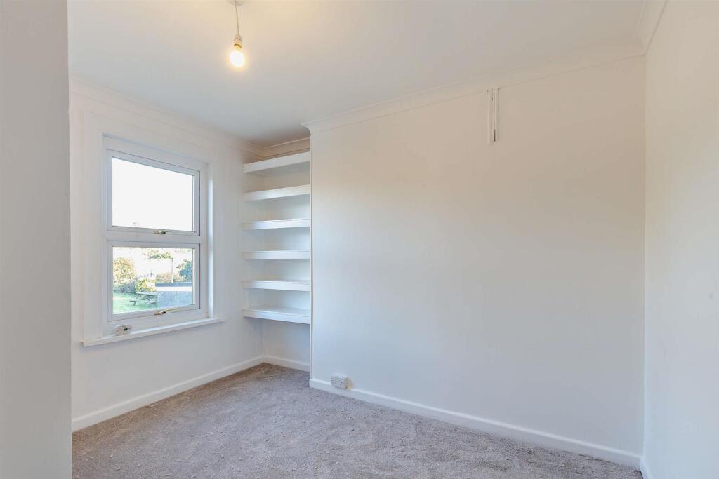 8638240-interior11-800.jpg