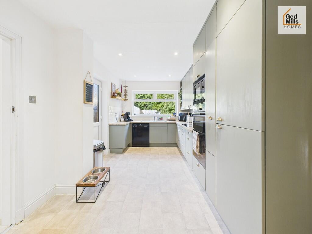 CAM04261G0-PR0109...