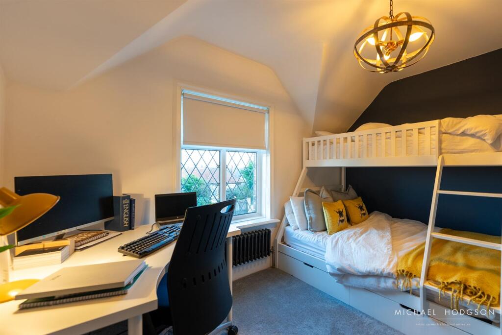 7 Ettrick Grove-40.jpg