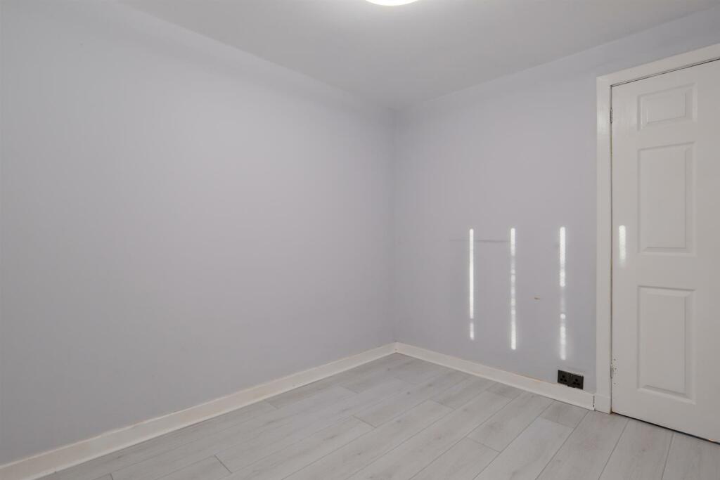 026-86 Omoa Road Cleland, ML1 5RE.jpg