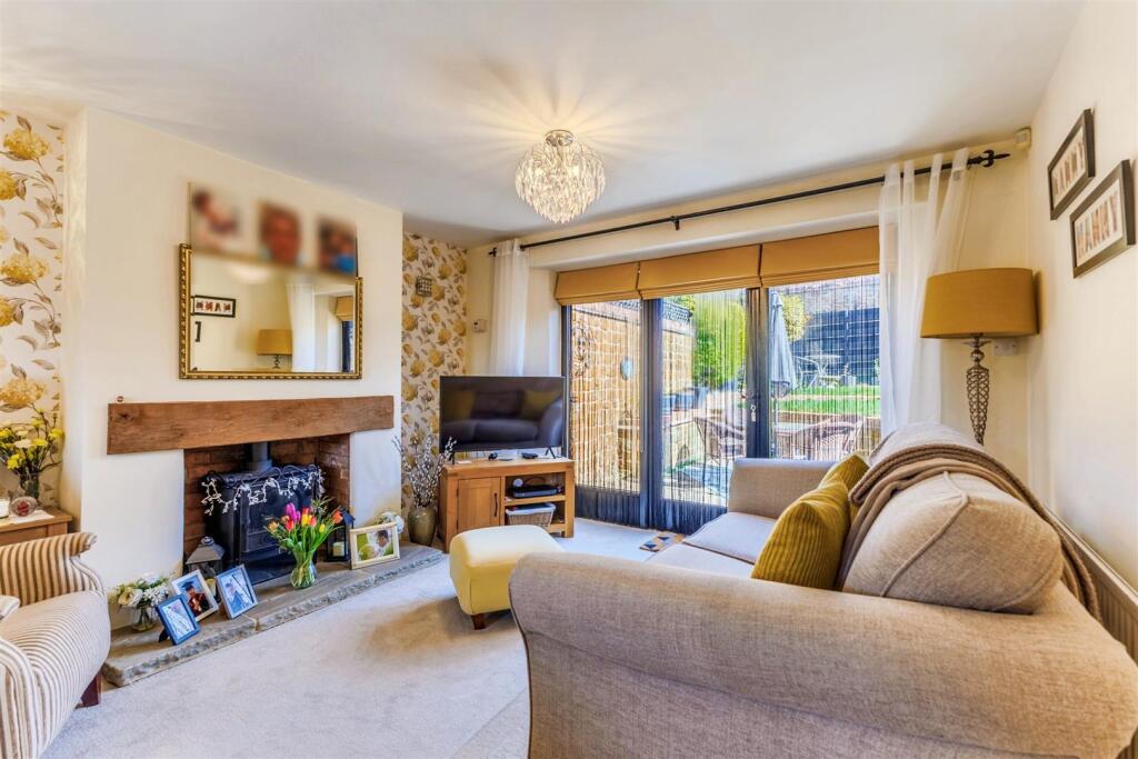 Swallow Barn- living.jpeg