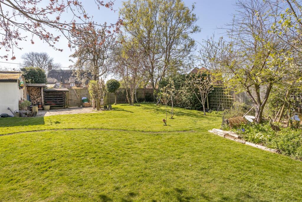 6 Essen Lane, Kilsby