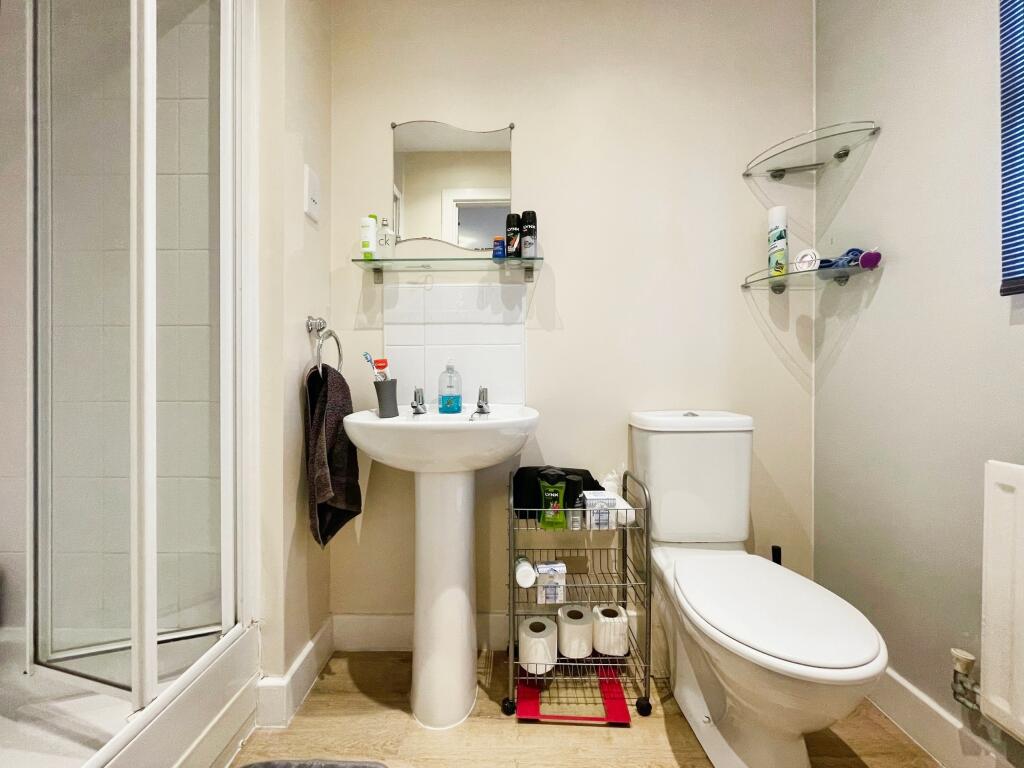 En-suite 2