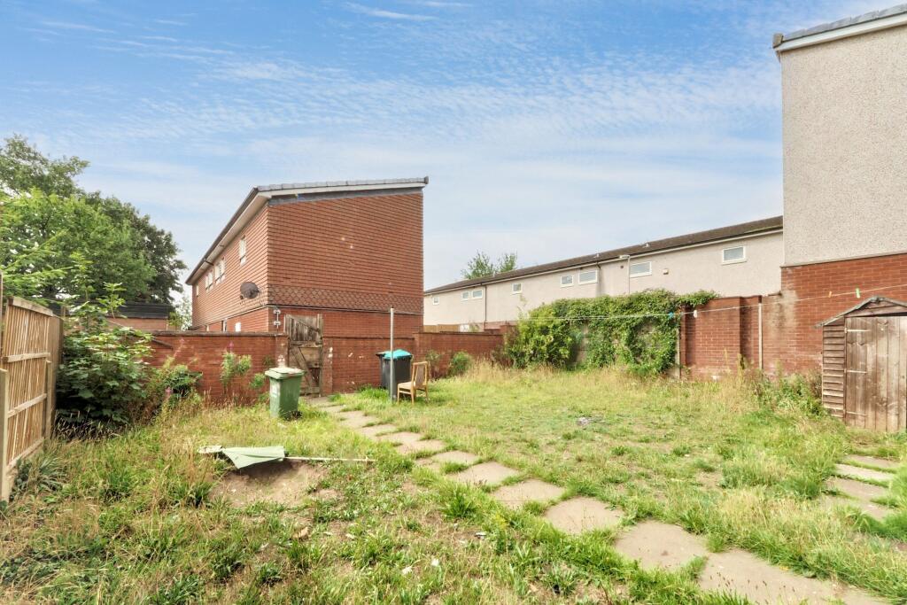 23 Redruth Drive, Mansfield, Nottinghamshire, NG18 4QB