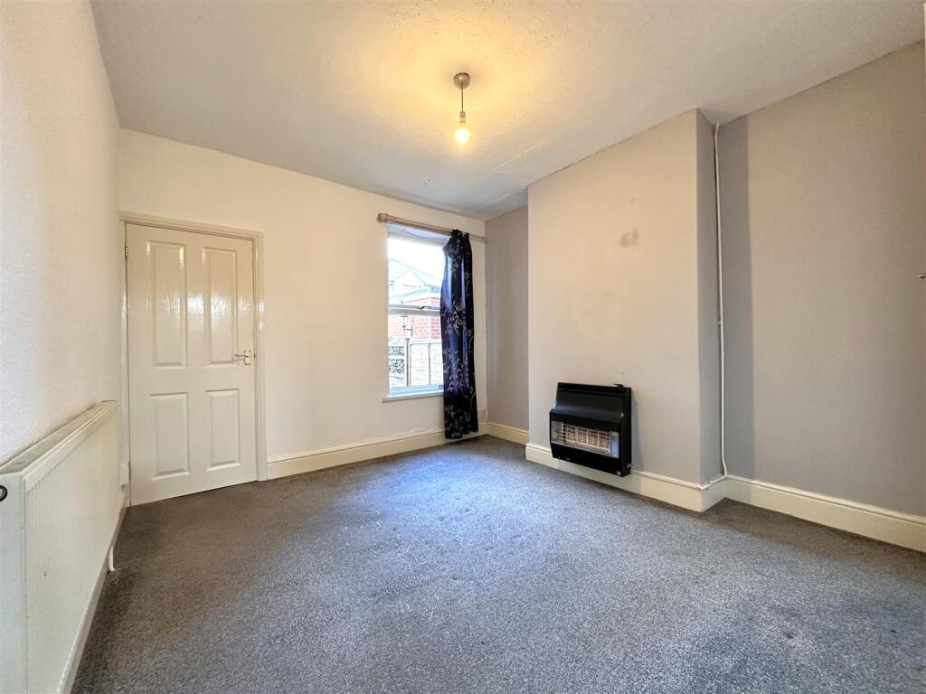 Dining Room 533