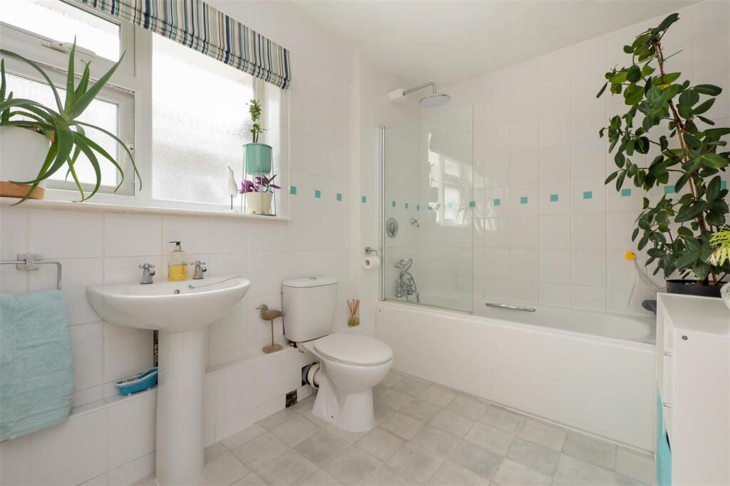 Maydowns Road, Chestfield, Whitstable