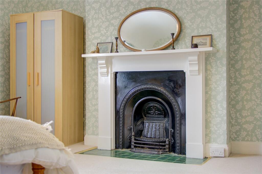 Bedroom 4 Fireplace