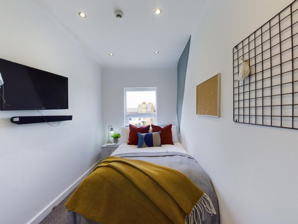 upper-parliament-street-l8-7ql-969768