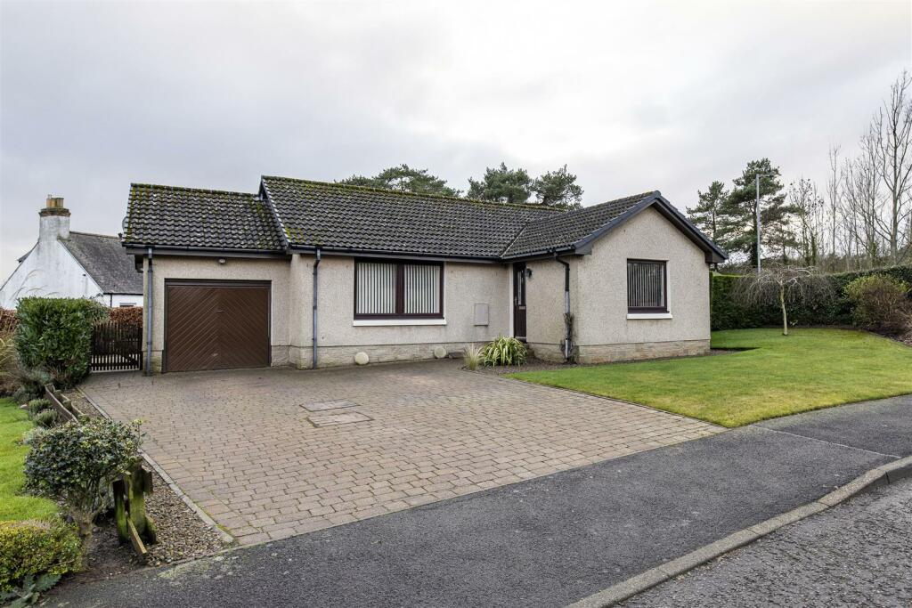 1 Monksford Court Newtown 05a.JPG