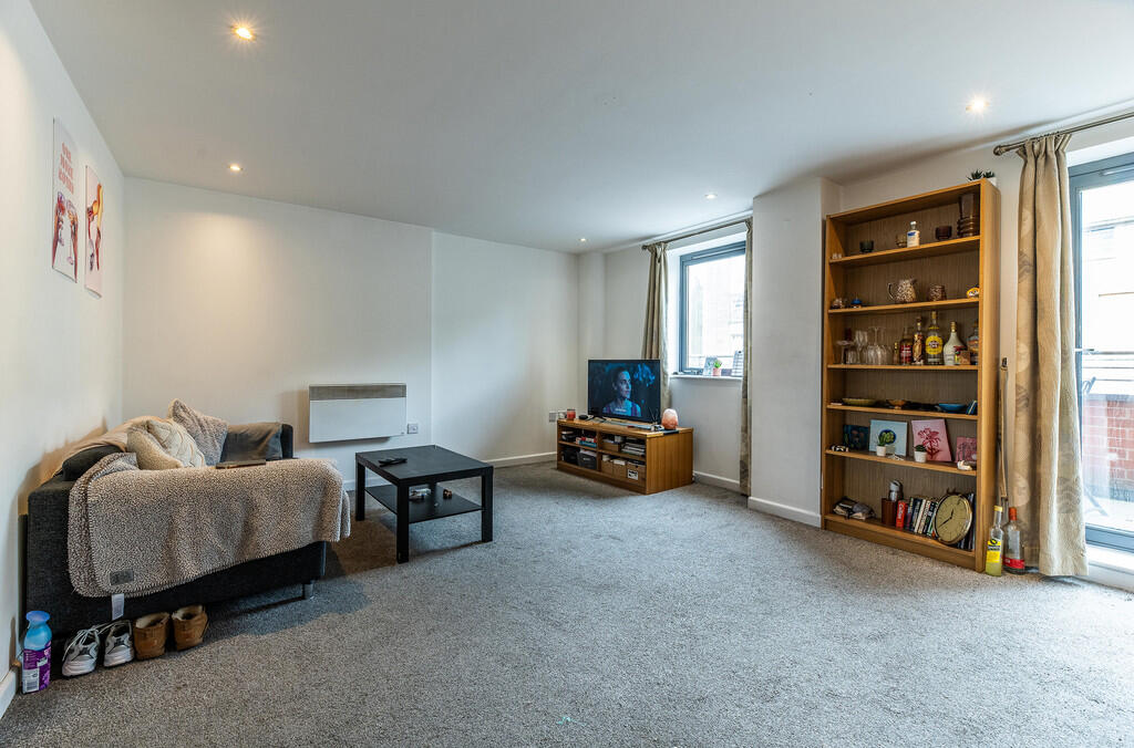 104 Cymbeline Hou...