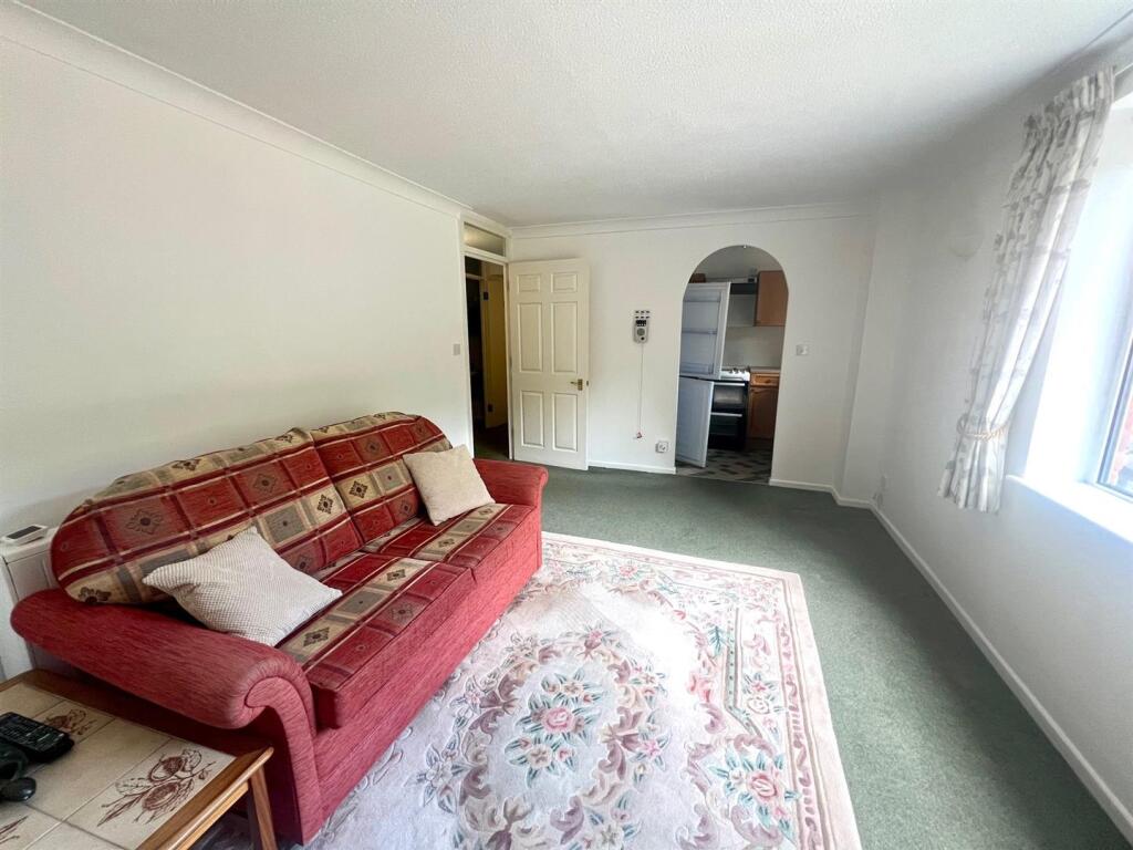 New Living Room 3.jpg