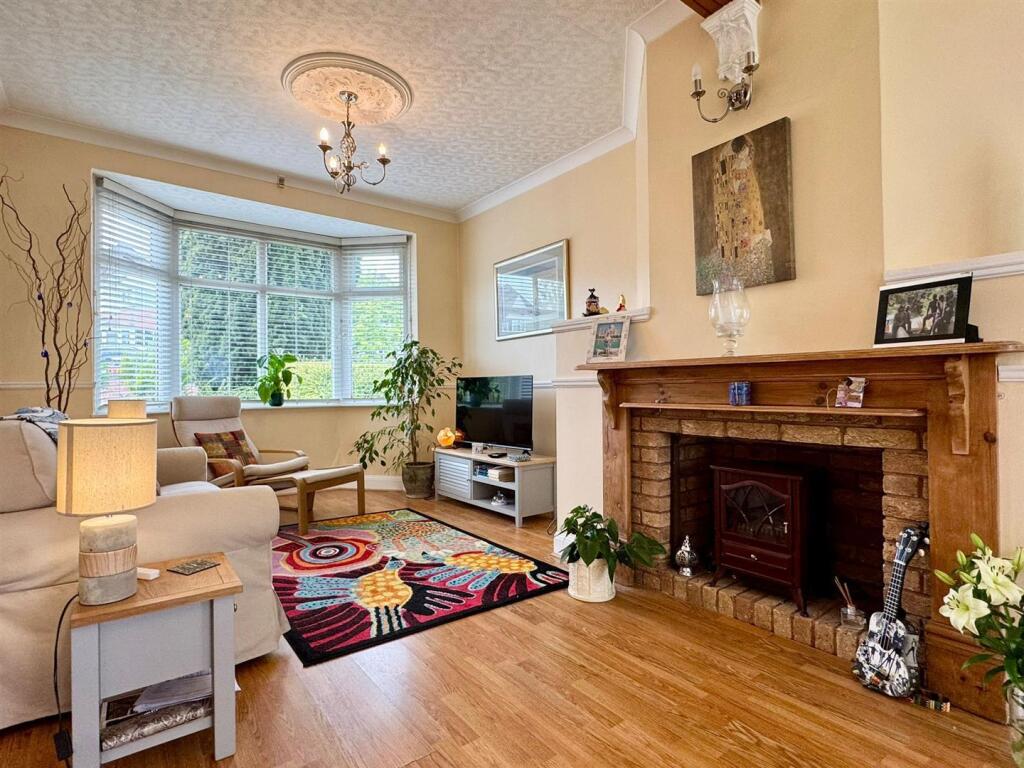 WhatsApp Image 2025-05-07 at 15.07.32_f09d2c85.jpg