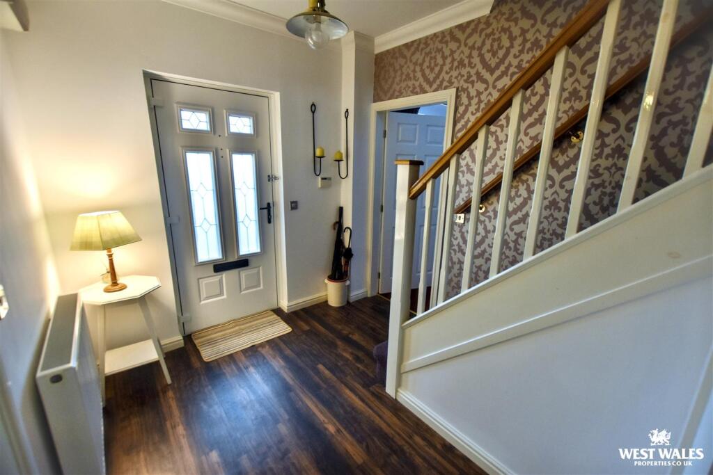 11 - 2025-12-13T103402.877.jpg