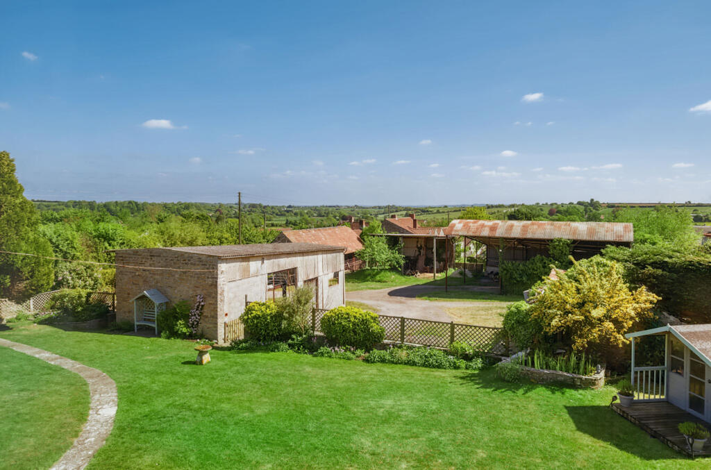 28-681a32edd413d-...