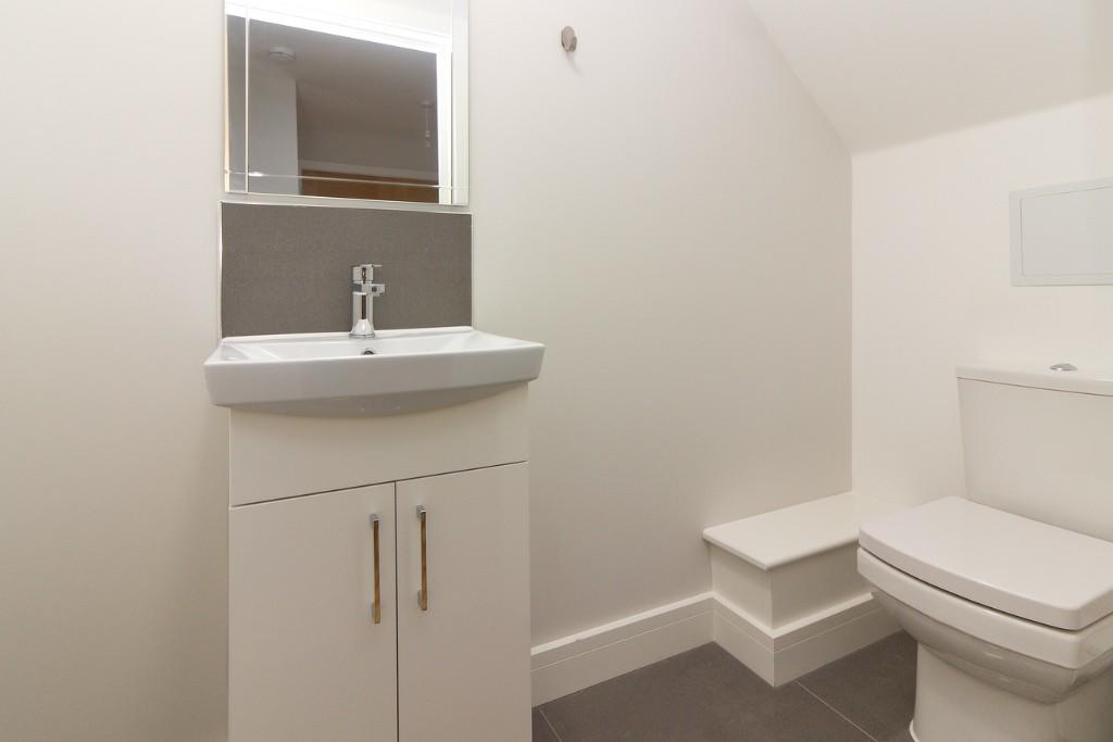 Cloakroom / WC