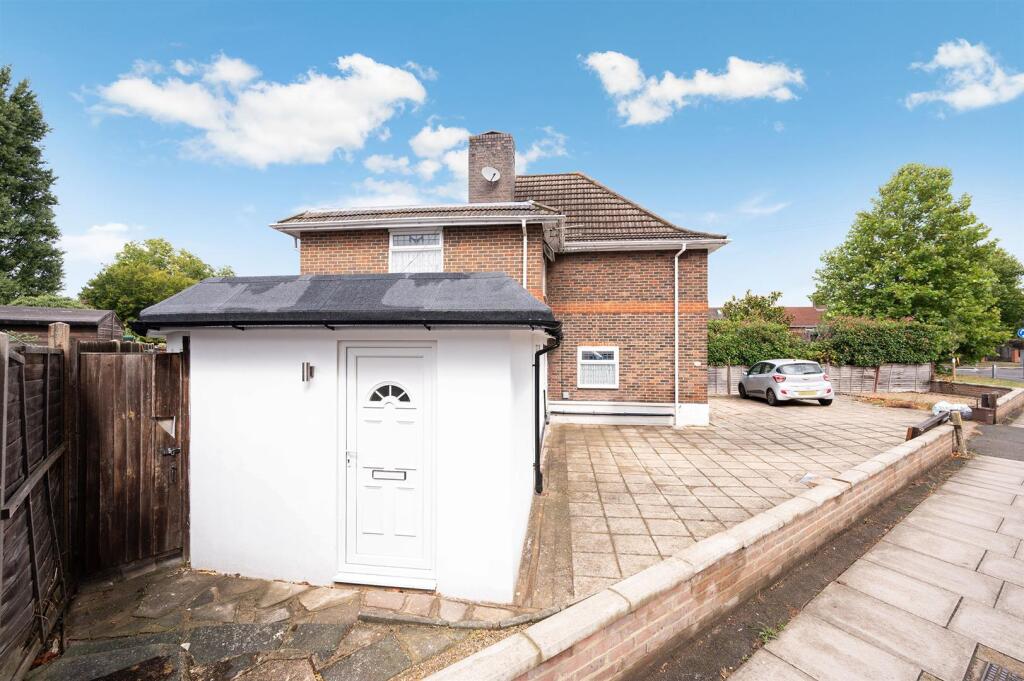 CANNON HILL LANE (12).jpg