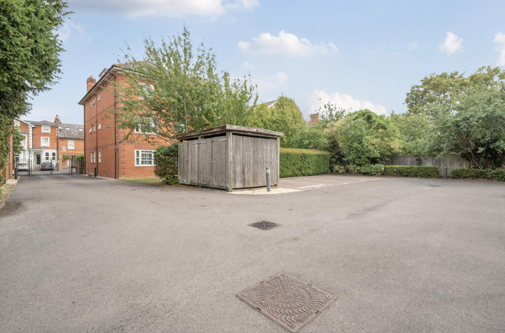 1332884-18-6894aa...