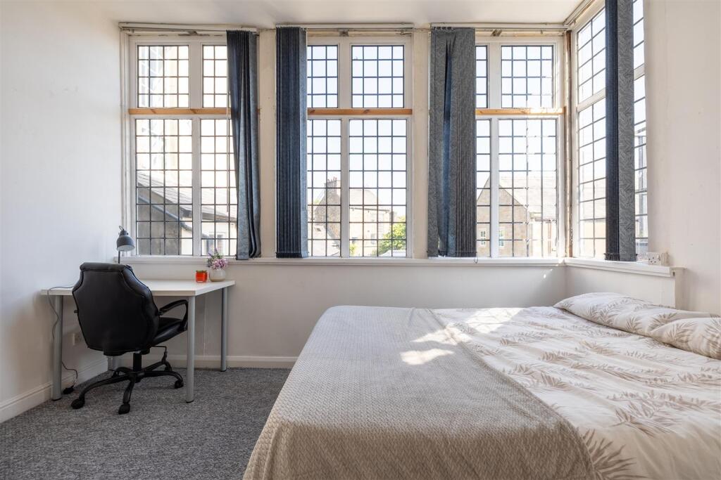 23 Castle Hill Flat 1_14.jpg