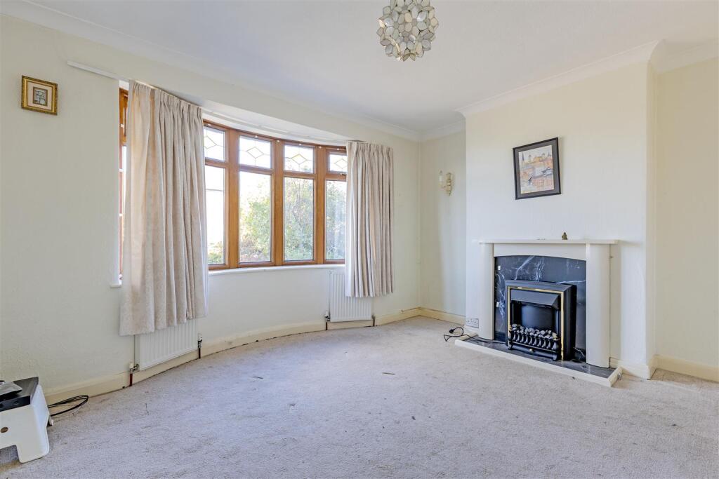 Reception Room-1.jpg