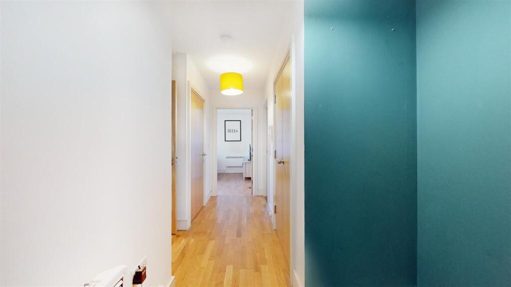 Flat 801, Wharfside Point North - tllj8zwUpz9C2Oym