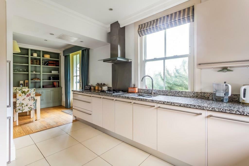 Kitchen alternate.jpg