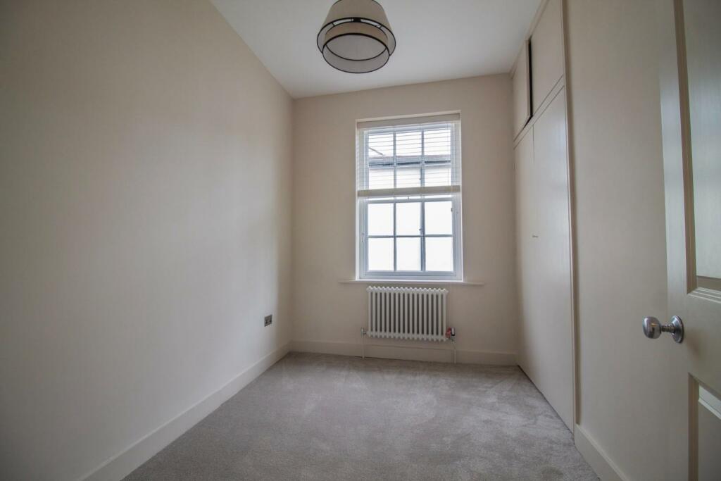 16 Whiting Street [Bedroom Two 01] WHATLEY LANE.jp