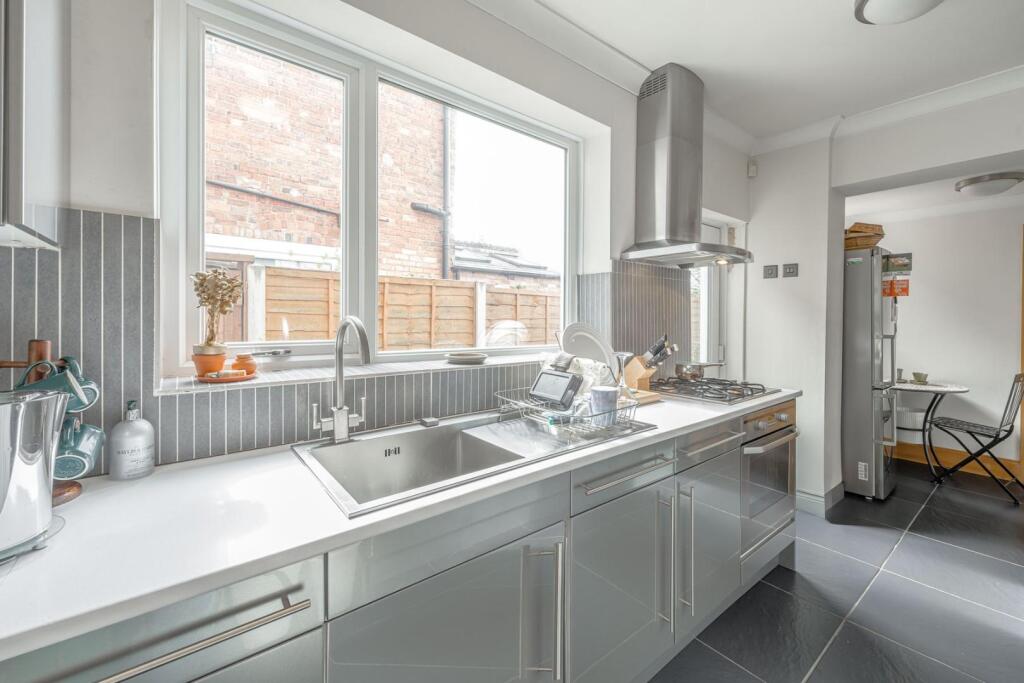 Kitchen Breakfast Room 2