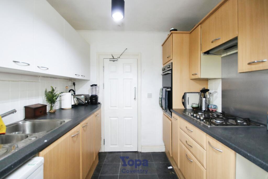 1cd948fe-Kitchen.JPG