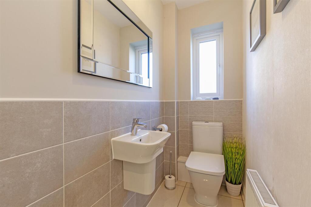 Cloakroom-1.jpg
