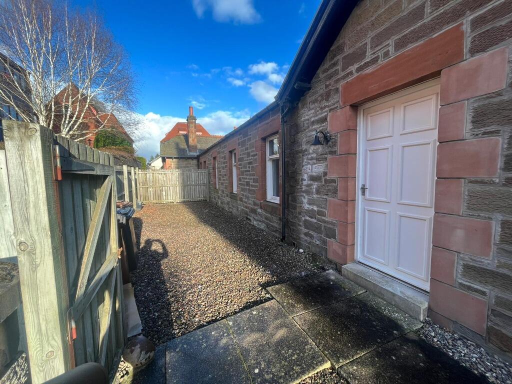 13_16850935145294.jp