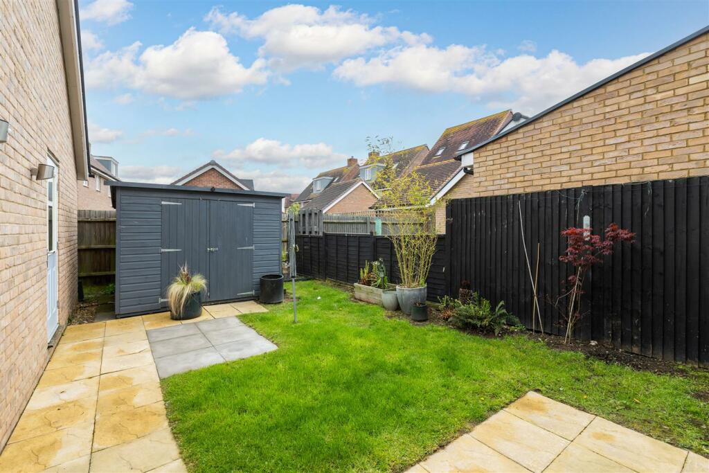 24 Taylors Road-11.jpg