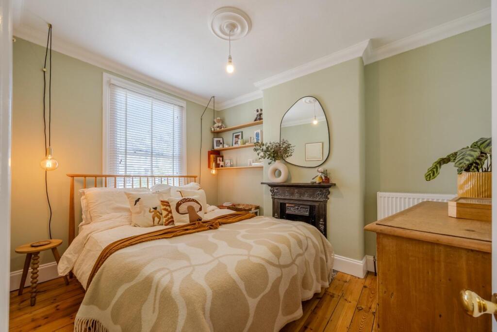 Main bedroom