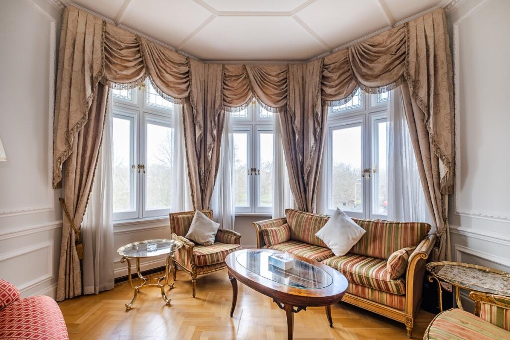 Reception room