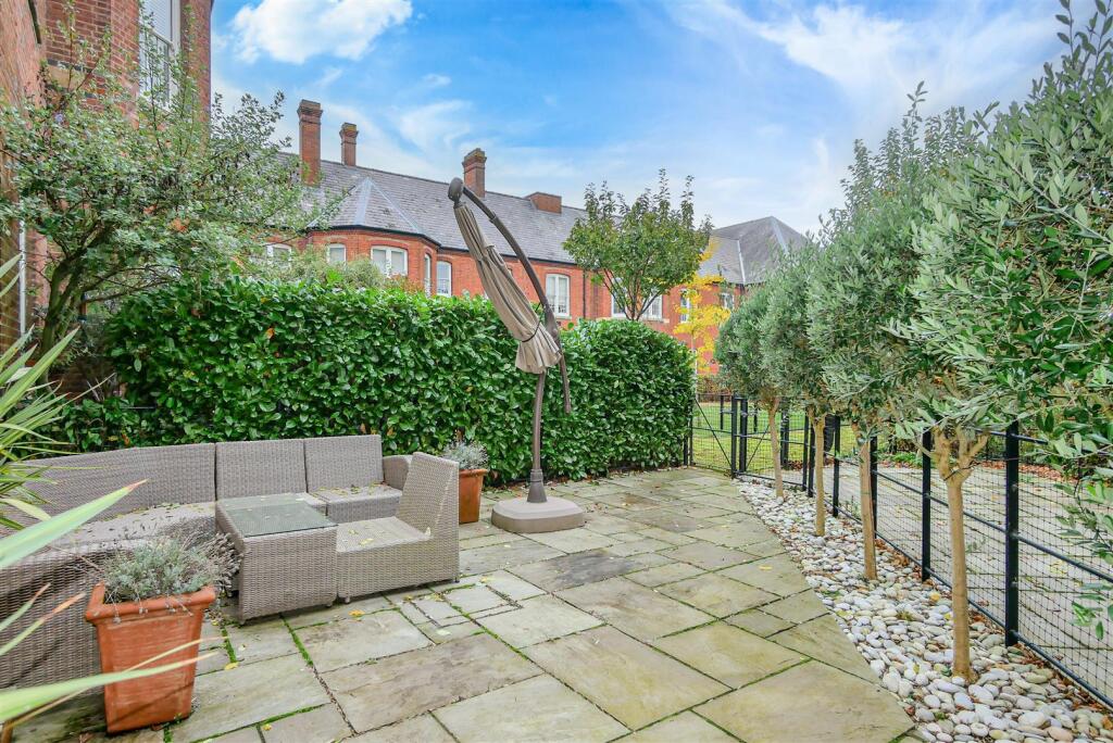 Rear Courtyard