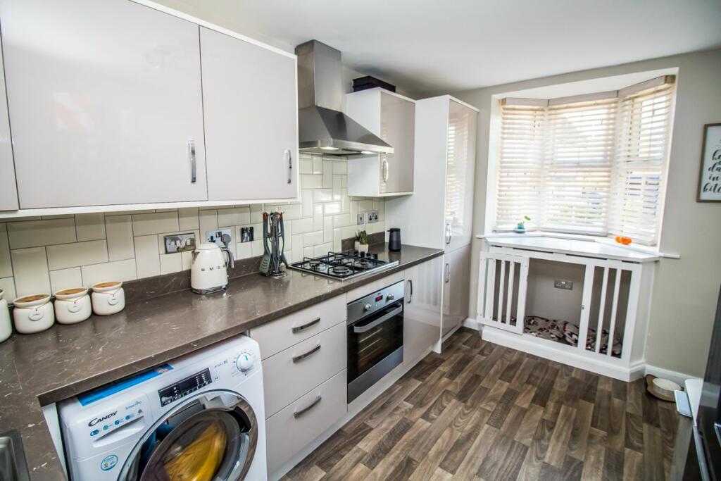 Kitchen 2