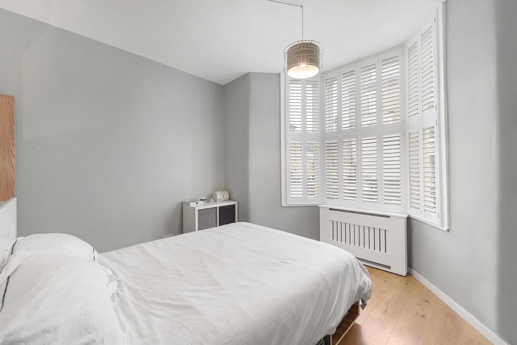 Bedroom (3).jpg