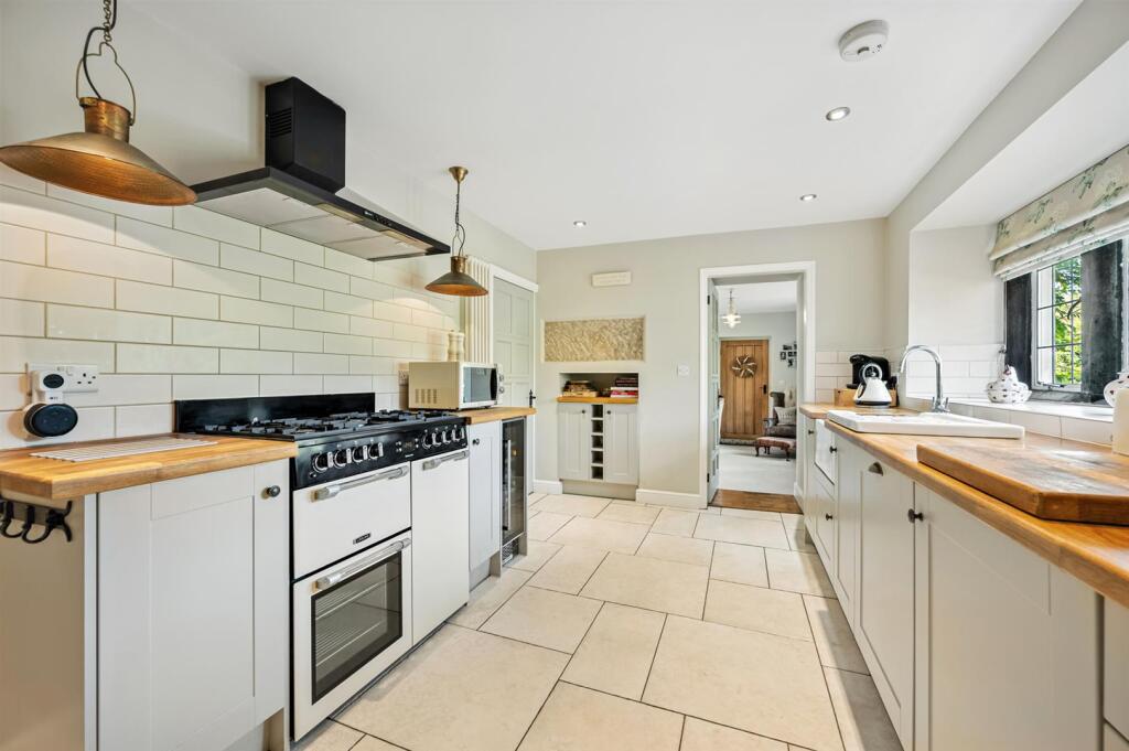 Saxton Mee Derwent Farm House 0058.jpg