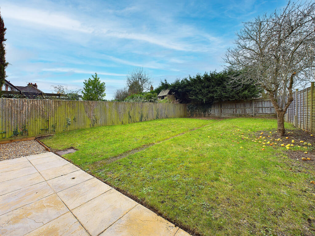 CAM02119G0-PR0316-STILL014 copy