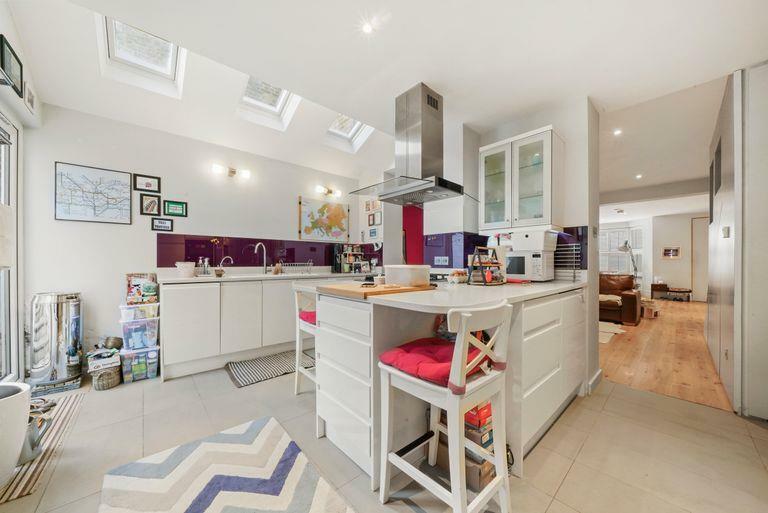 KITCHENONGARROAD.jpg