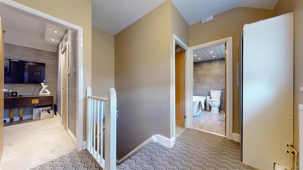 Rivington Avenue Landing