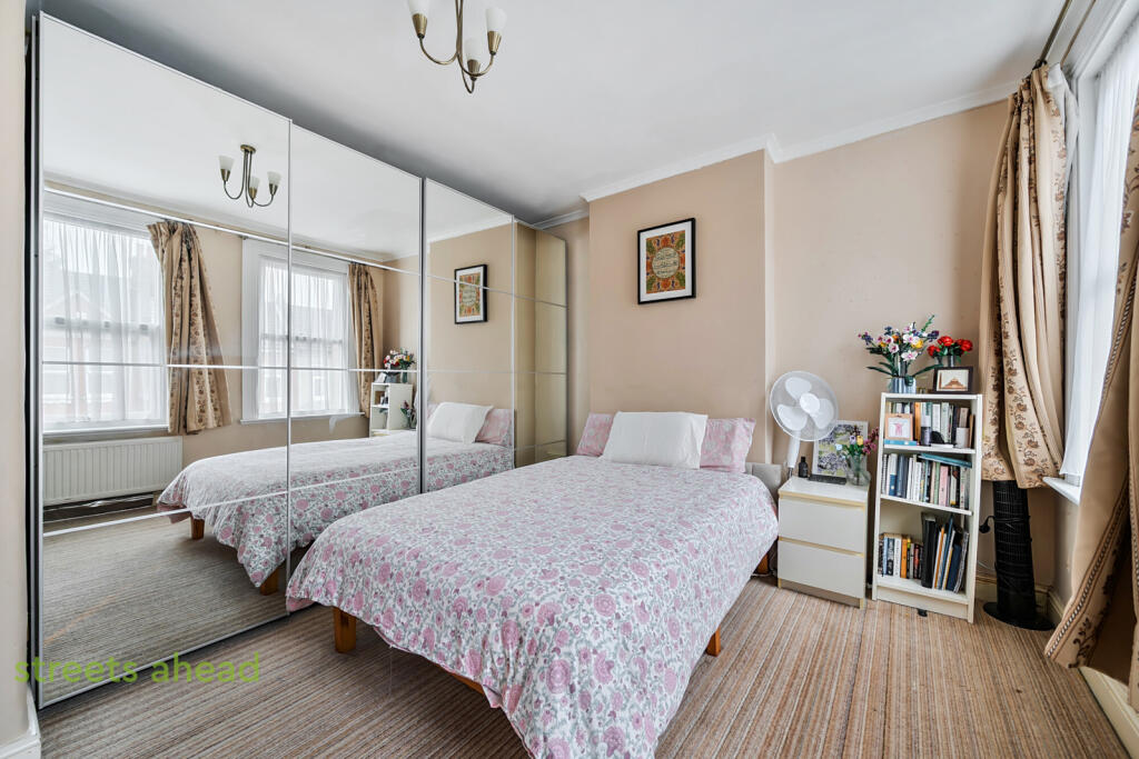 ac96c4ab-cb9f-46e...