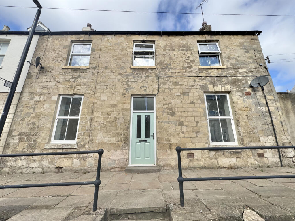 2 Bed Cottage for Rent