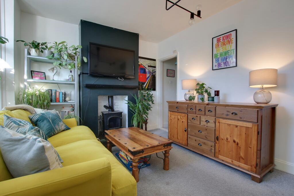 SITTING ROOM