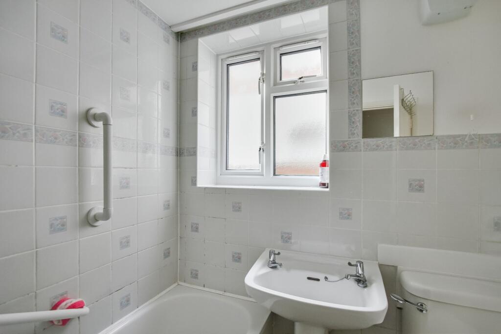 Flat A &amp; B, 54 Herga Road, Harrow HA3 5AS