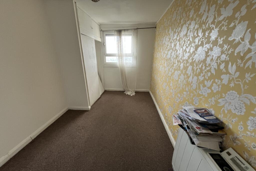 Flat 81 Moreton Tower, Lexden Road, Acton, London, W3 9NQ