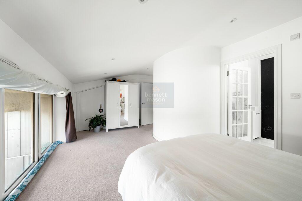 Bed (1)