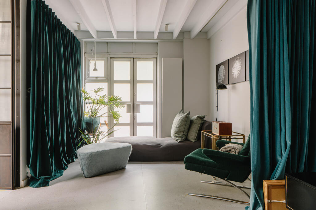 298765 - Florida Road_High Res-10.jpg